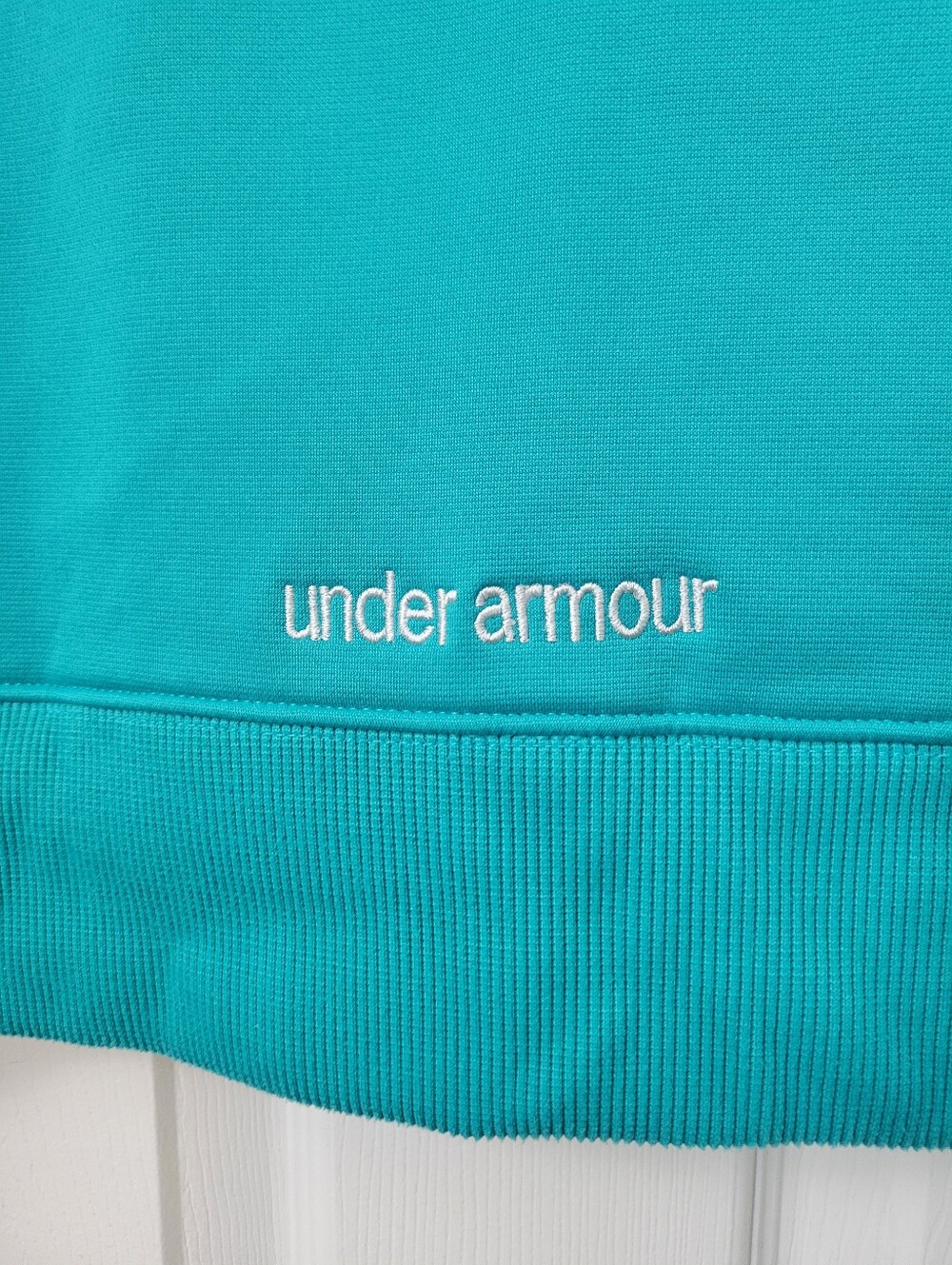 Under Armor Women's Teal Zip Up Hoodie Size XL - Picture 7 of 7